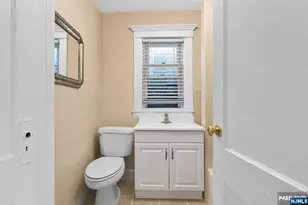 371 Park Ave, Fairview, NJ 07022 - Photo 22