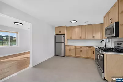 94 Irving Place 2 #2, Garfield, NJ 07026 - Photo 4