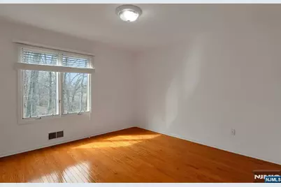 20 Lakeview Drive, Old Tappan, NJ 07675 - Photo 24