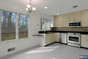 20 Lakeview Dr, Old Tappan, NJ 07675 - Photo 14