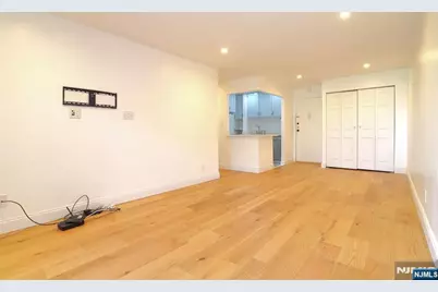 1111 River Road G7 #G7, Edgewater, NJ 07020 - Photo 4