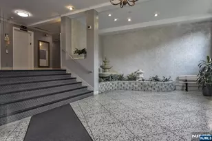 25 Grand Ave 2J, Hackensack, NJ 07601 - Photo 4