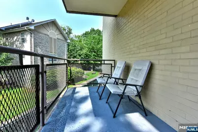 25 Grand Avenue 2J #2J, Hackensack, NJ 07601 - Photo 30