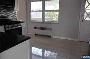 1032 Glen Rd, Fort Lee, NJ 07024 - Photo 10