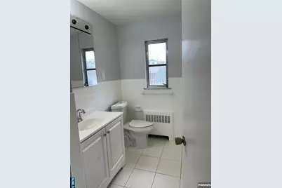 1032 Glen Road, Fort Lee, NJ 07024 - Photo 28