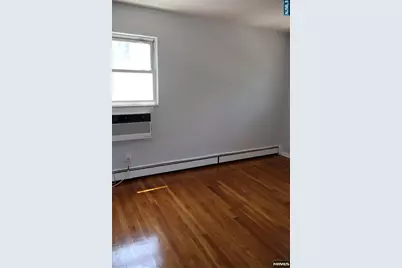 1032 Glen Road, Fort Lee, NJ 07024 - Photo 14