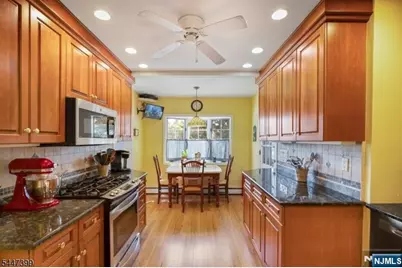 35 Lowell Street, Westwood, NJ 07675 - Photo 10