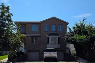 424 Lincoln Street 2nd Floor, Palisades Park, NJ 07650 - Photo 1