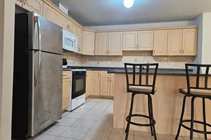424 Lincoln Street 2nd Floor, Palisades Park, NJ 07650 - Photo 2