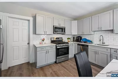 155 Hayward Place, Wallington, NJ 07057 - Photo 20