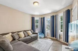155 Hayward Pl, Wallington, NJ 07057 - Photo 6