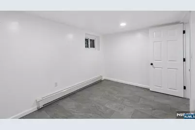 155 Hayward Place, Wallington, NJ 07057 - Photo 32