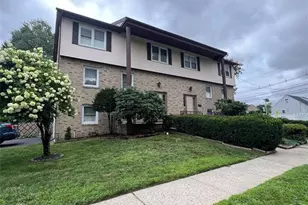 6 Daniel Ct A, Saddle Brook Township, NJ 07663 - Photo 2