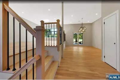 22 Greentree Terrace, Tenafly, NJ 07670 - Photo 4