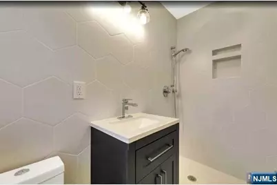 22 Greentree Terrace, Tenafly, NJ 07670 - Photo 18