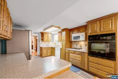 328 Ruckman Road, Hillsdale, NJ 07642 - Photo 34
