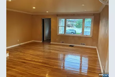 2837 Myrtle Terrace, Linden, NJ 07036 - Photo 2