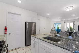 31 Willow Wood Square 31, East Rutherford, NJ 07073 - Photo 8