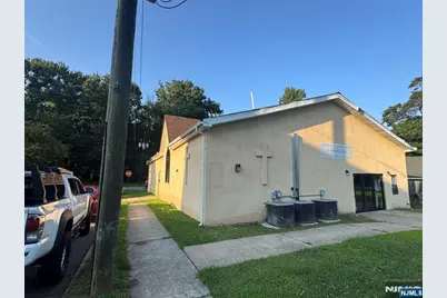 192-194 Forest Avenue, Teaneck Township, NJ 07666 - Photo 6