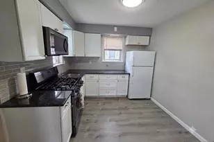 166 Carmita Ave 2, Rutherford, NJ 07070 - Photo 2