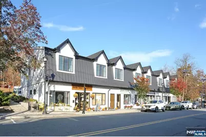 160 Terrace Street 2G #2G, Haworth, NJ 07641 - Photo 2