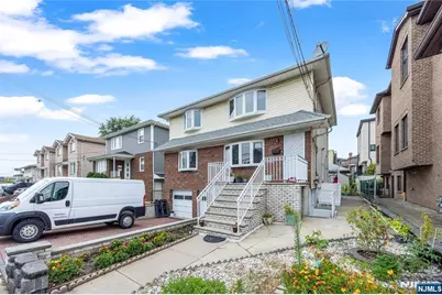 35 Ruby Avenue, Palisades Park, NJ 07650 - Photo 6