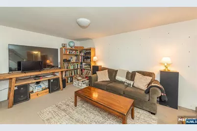 16 Pennsylvania Avenue, Montvale, NJ 07645 - Photo 30