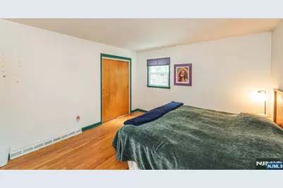 16 Pennsylvania Avenue, Montvale, NJ 07645 - Photo 22