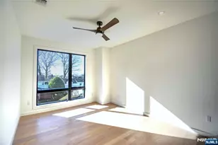 35 Henry Ave 2nd Floor, Palisades Park, NJ 07650 - Photo 8