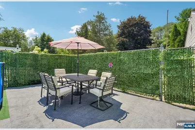 2 Howard Street, Pompton Lakes, NJ 07442 - Photo 24