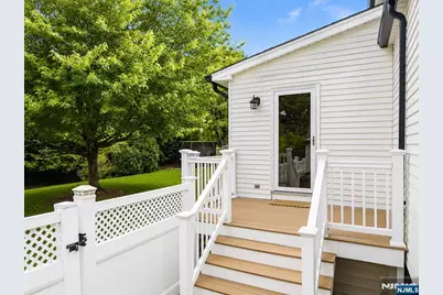 521 Sicomac Avenue, Wyckoff Township, NJ 07481 - Photo 32