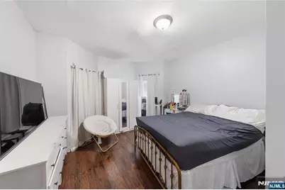 77 16th, East Orange, NJ 07018 - Photo 6