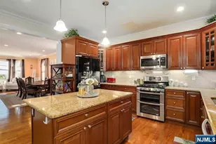 157 Woodridge St, Wood Ridge, NJ 07075 - Photo 16