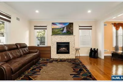 157 Woodridge Street, Wood Ridge, NJ 07075 - Photo 14