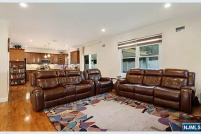 157 Woodridge Street, Wood Ridge, NJ 07075 - Photo 12