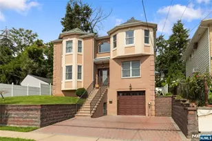 157 Woodridge St, Wood Ridge, NJ 07075 - Photo 2
