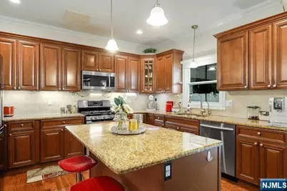 157 Woodridge Street, Wood Ridge, NJ 07075 - Photo 18
