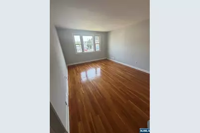 152 Ackerman Avenue 2 #2, Clifton, NJ 07011 - Photo 2