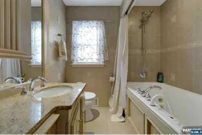 379 Leonard Drive, New Milford, NJ 07646 - Photo 24