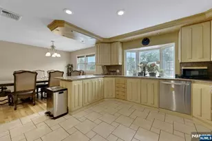 379 Leonard Dr, New Milford, NJ 07646 - Photo 14