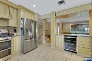 379 Leonard Dr, New Milford, NJ 07646 - Photo 16