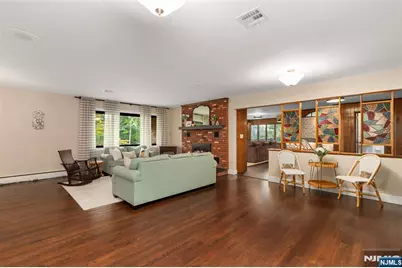 49 Dogwood Drive, Oakland, NJ 07436 - Photo 6
