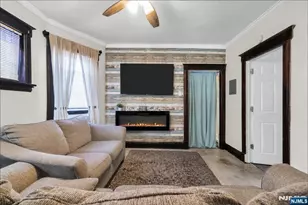 296-298 Park St, East Orange, NJ 07017 - Photo 10