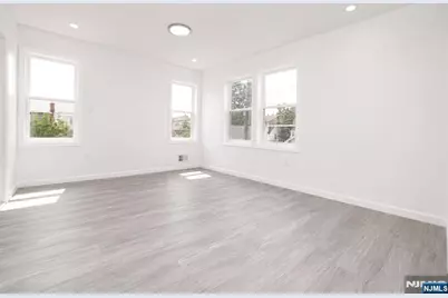 131 Lindsley Place, East Orange, NJ 07017 - Photo 30