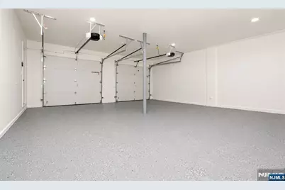 131 Lindsley Place, East Orange, NJ 07017 - Photo 44