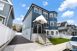 131 Lindsley Pl, East Orange, NJ 07017 - Photo 2
