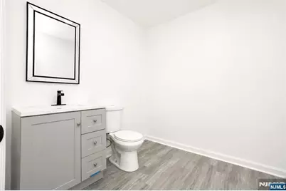 131 Lindsley Place, East Orange, NJ 07017 - Photo 12