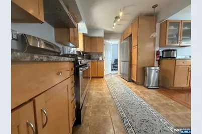 508 3rd Avenue 2 #2, Lyndhurst Township, NJ 07071 - Photo 1