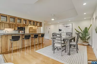 530 Valley Road 5M #5M, Montclair, NJ 07043 - Photo 8