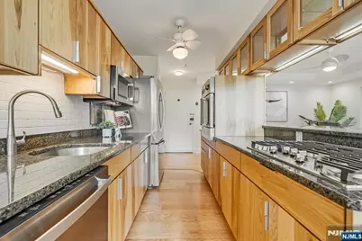 530 Valley Road 5M #5M, Montclair, NJ 07043 - Photo 12